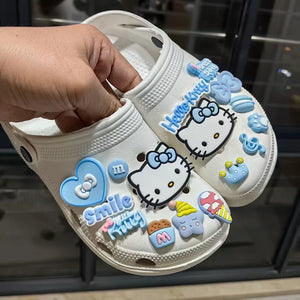 Decorações de Tamancos de Cartoon Hello Kitty DIY Série Azul, Charms de Sapatos, Fivelas, Acessórios Destacáveis para Meninas e Mulheres, Presentes de Natal