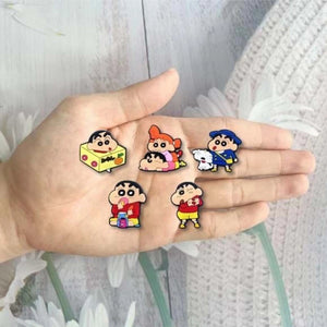 10/21Pcs Miniso Kawaii Anime Crayon Shin-Chan Fivelas para Sapatos Acessórios para Tamancos Charms de Sapatos de Desenhos Animados para Festa Presentes de Natal