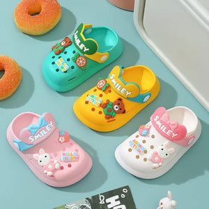 Chinelos de Bebê Sandálias Mules Respiráveis para Meninos e Meninas com Sola Macia para Atividades Internas e Externas e Design Antiderrapante