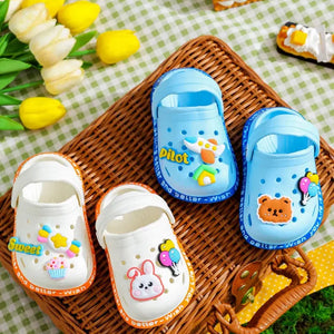 Sapatos de Verão para Crianças Sandálias Buracos Sapatos de Criança Chinelos Macios Antiderrapantes Design de Desenho Animado Buracos Sapatos de Bebê Praia de Areia Para Meninos Meninas