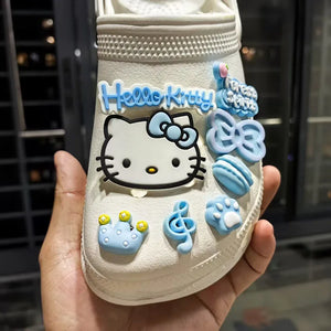 Decorações de Tamancos de Cartoon Hello Kitty DIY Série Azul, Charms de Sapatos, Fivelas, Acessórios Destacáveis para Meninas e Mulheres, Presentes de Natal