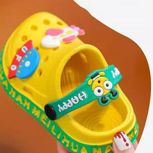Sapatos  Crianças  Sandálias de Bebê de Cartoon com Solado Macio – Sandálias Infantis Ultra-Leves e Antiderrapantes com Ponta Fechada para Meninos e Meninas na Praia