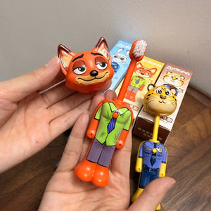 Escova de Dentes Escalável Disney Zootopia Figuras de Anime Fofas Nick e Judy Escova de Dentes Transformável com Cerdas Macias Cerdas Finas Presentes para Crianças