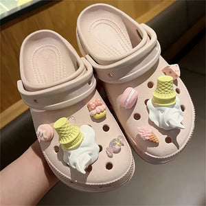 2024 Charms de Sorvete Engraçados para Decoração de Sapatos Clog, Acessório Destacável para Clog DIY, Decoração Criativa para Calçados de Verão