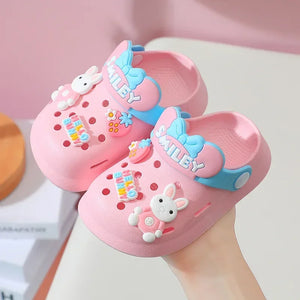 Chinelos de Bebê Sandálias Mules Respiráveis para Meninos e Meninas com Sola Macia para Atividades Internas e Externas e Design Antiderrapante