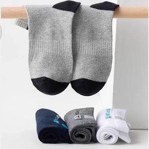 Cotton Sock for Men Sport Breathable Soft Letter Fashion Sneakers High Elastic Middle Tube Stocking Towel Sox Summer Running