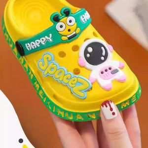 Sapatos  Crianças  Sandálias de Bebê de Cartoon com Solado Macio – Sandálias Infantis Ultra-Leves e Antiderrapantes com Ponta Fechada para Meninos e Meninas na Praia