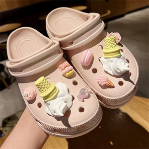 2024 Charms de Sorvete Engraçados para Decoração de Sapatos Clog, Acessório Destacável para Clog DIY, Decoração Criativa para Calçados de Verão