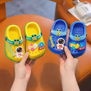 Sapatos  Crianças  Sandálias de Bebê de Cartoon com Solado Macio – Sandálias Infantis Ultra-Leves e Antiderrapantes com Ponta Fechada para Meninos e Meninas na Praia