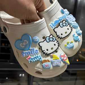 Decorações de Tamancos de Cartoon Hello Kitty DIY Série Azul, Charms de Sapatos, Fivelas, Acessórios Destacáveis para Meninas e Mulheres, Presentes de Natal